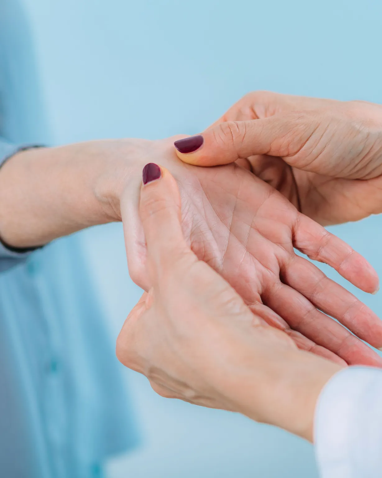 Carpal Tunnel and Wrist Pain Relief in Lenexa: Chiropractic Solutions