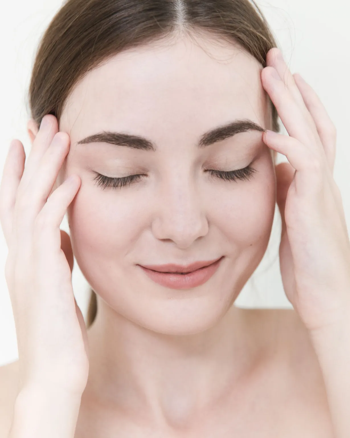 Migraine and Headache Relief in Lenexa: Natural Solutions Without Medication